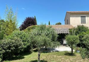 Maison de charme avec vue sur le Mont Ventoux à Entrechaux